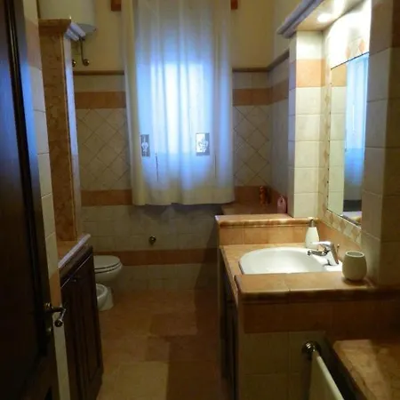 Country house Podere Giunchi *